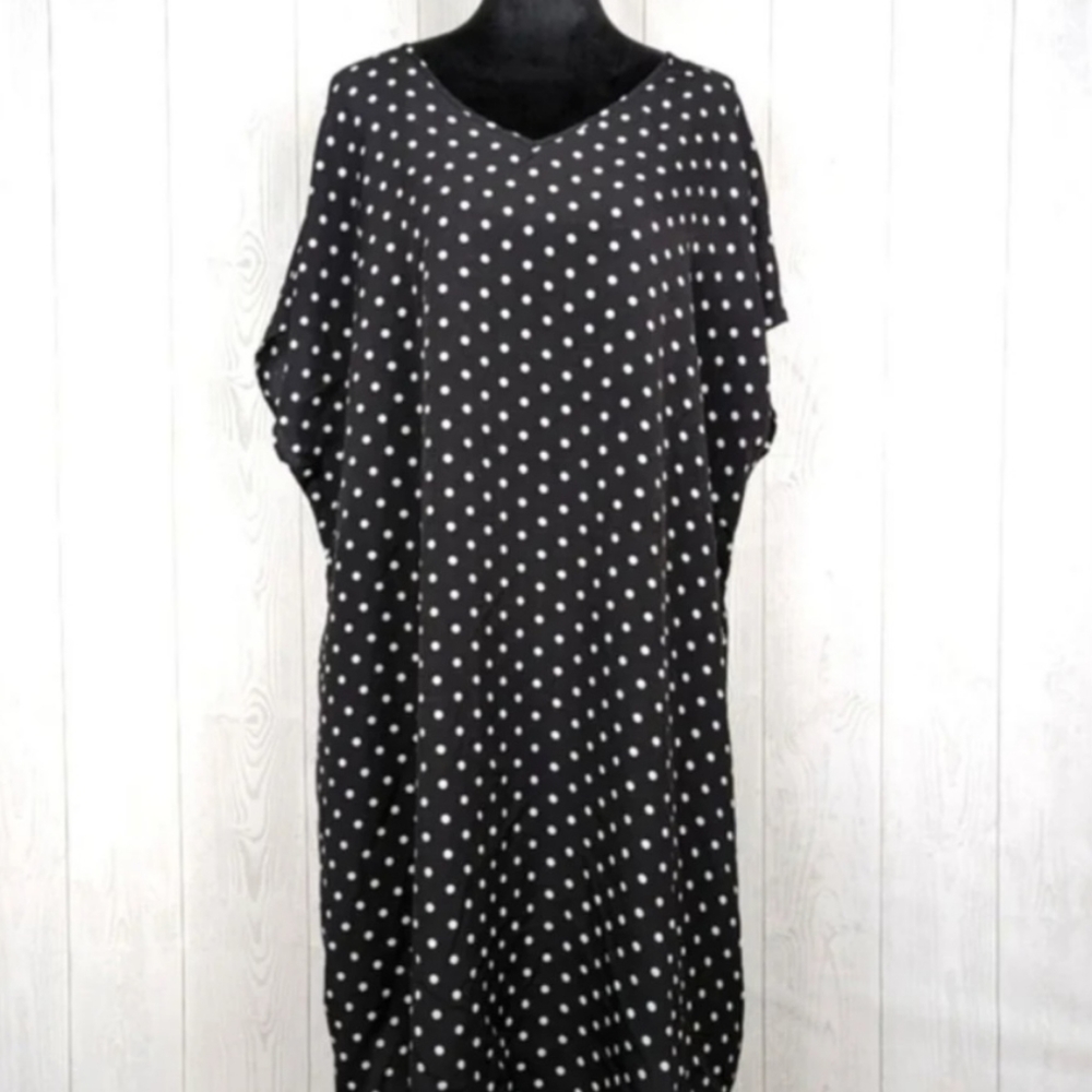 Emery Rose Black & white polkadot dress size 3X
